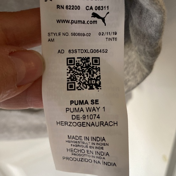 PUMA ladies sweatshirt, grey with puma logo outline - Picture 10 of 14